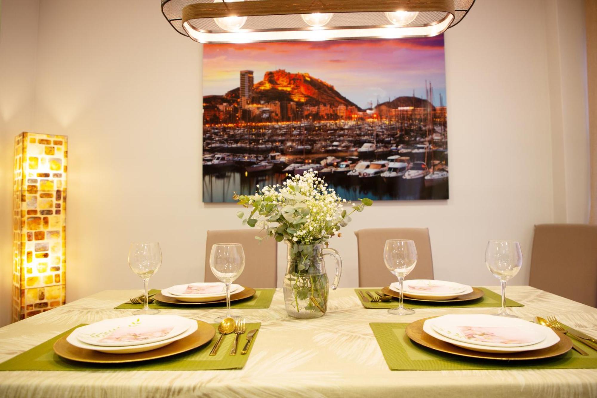 Luxury New Apartment City Centre & Beach, Alicante Exterior photo